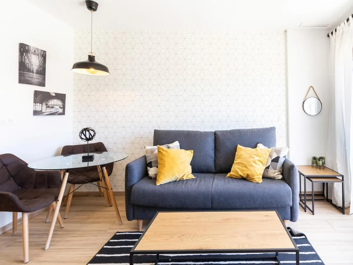 Huelin Suites Málaga Apartment