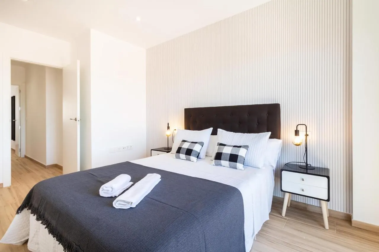 Huelin Suites Malaga 0*,
